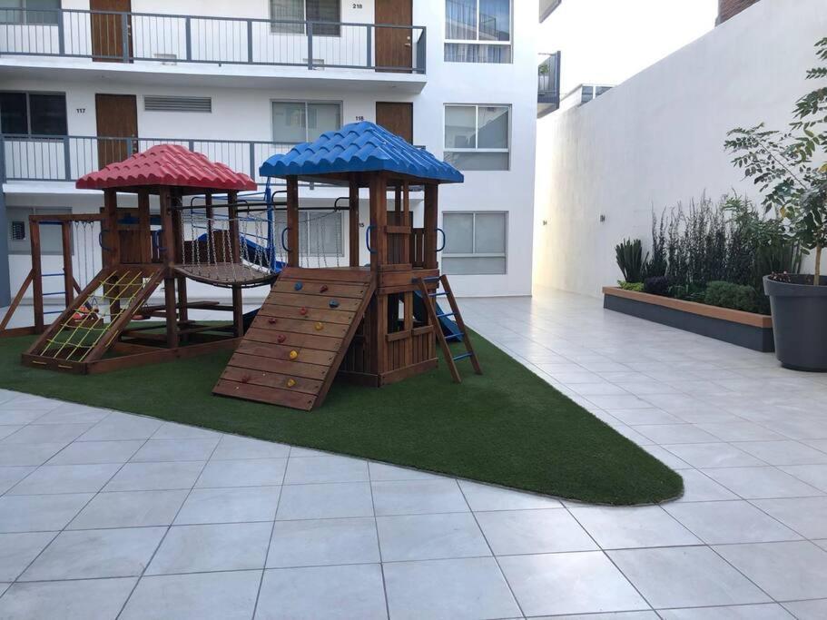 Be Central Departamento Con Alberca En El Centro De Guadalaja 瓜达拉哈拉 外观 照片